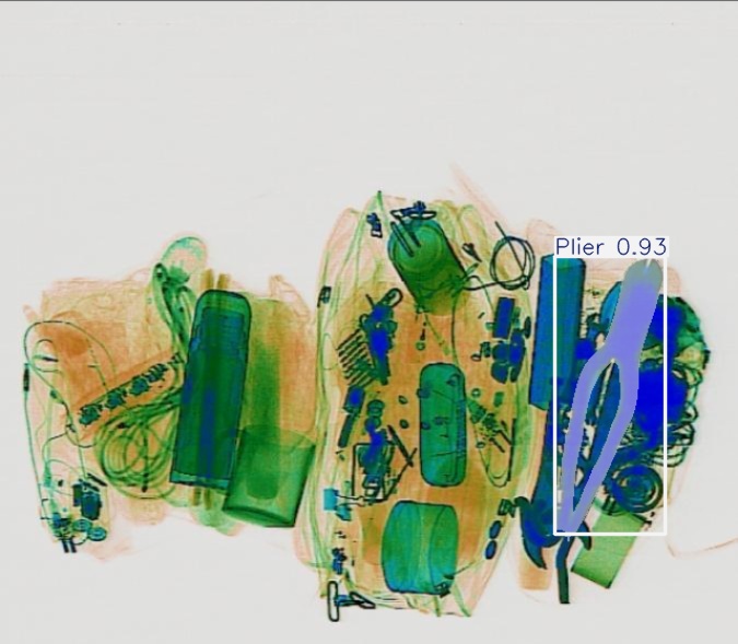 Detection preview by Segmentation_v8_large_300_train_300