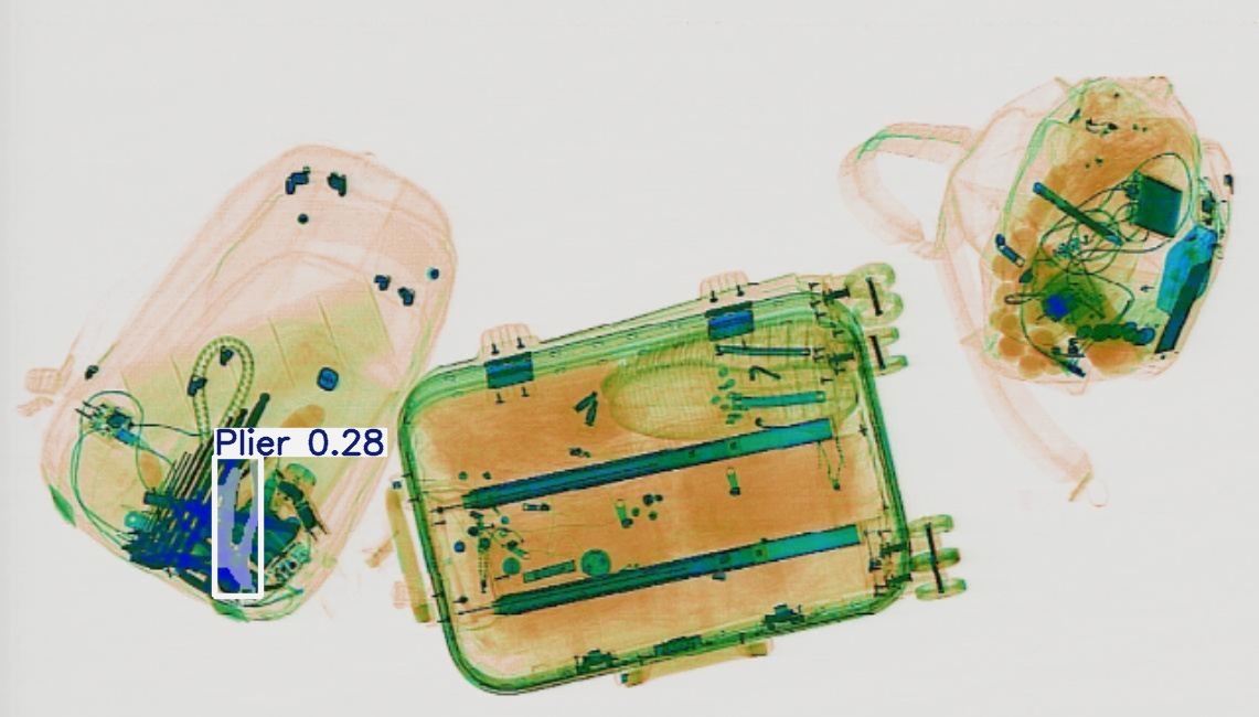 Detection preview by Segmentation_v8_large_300_train_300