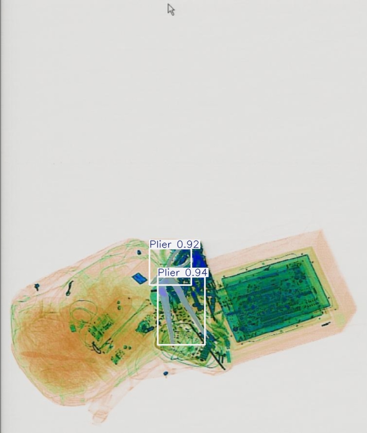 Detection preview by Segmentation_v8_large_300_train_300