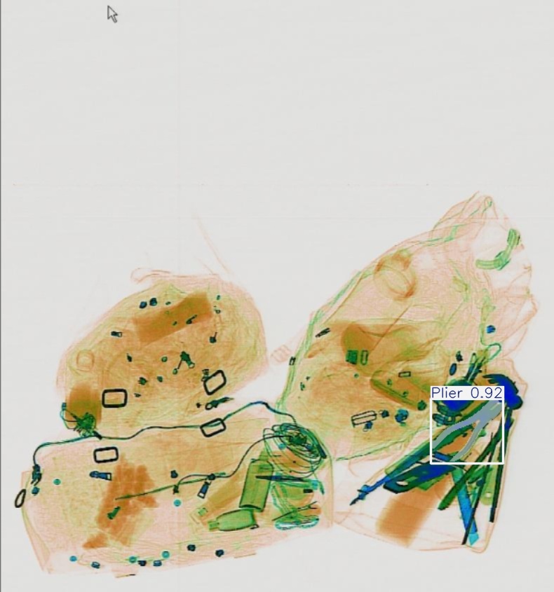 Detection preview by Segmentation_v8_large_300_train_300