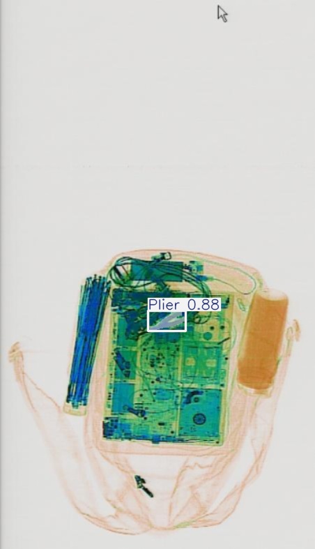 Detection preview by Segmentation_v8_large_300_train_300