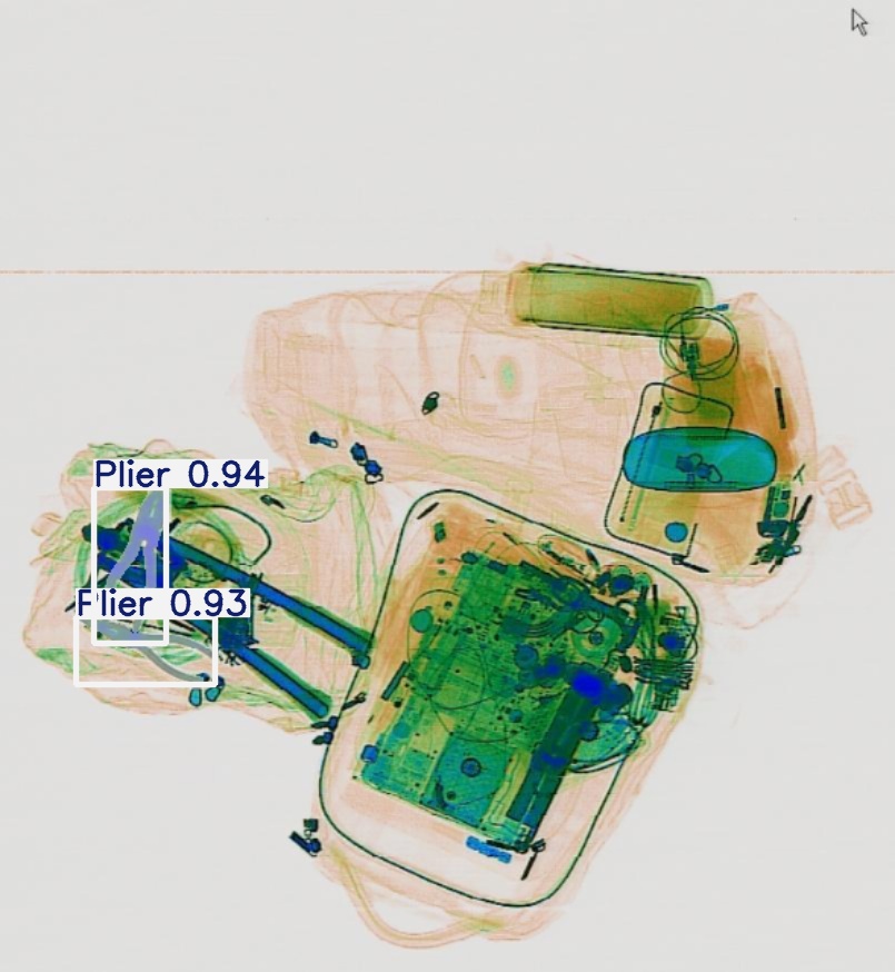 Detection preview by Segmentation_v8_large_300_train_300