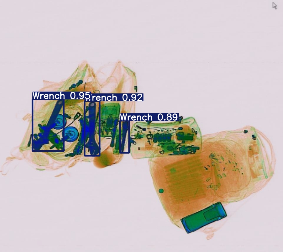 Detection preview by Segmentation_v8_large_300_train_300