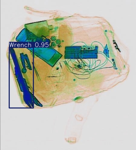 Detection preview by Segmentation_v8_large_300_train_300