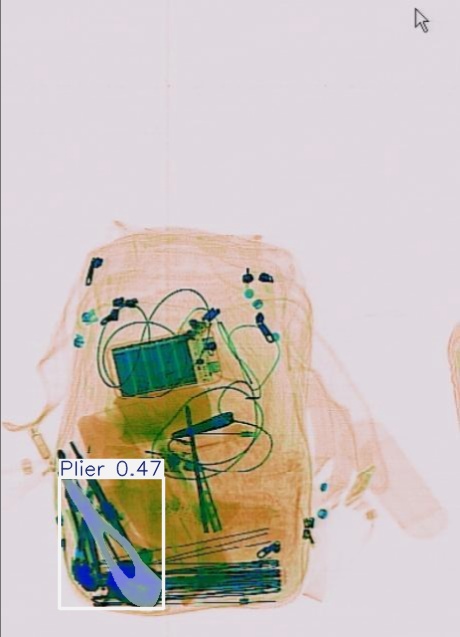 Detection preview by Segmentation_v8_large_300_train_300