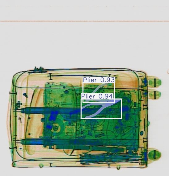 Detection preview by Segmentation_v8_large_300_train_300