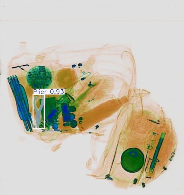 Detection preview by Segmentation_v8_large_300_train_300