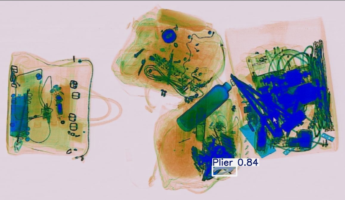 Detection preview by Segmentation_v8_large_300_train_300