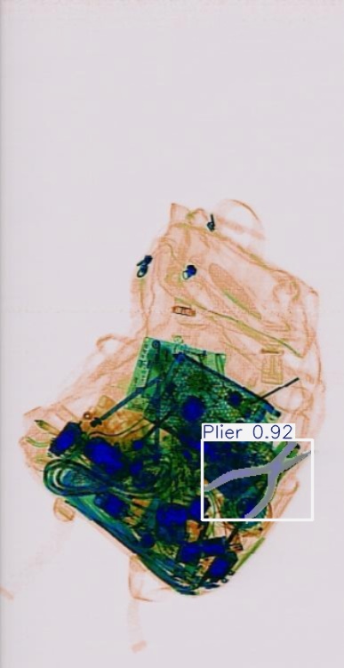 Detection preview by Segmentation_v8_large_300_train_300