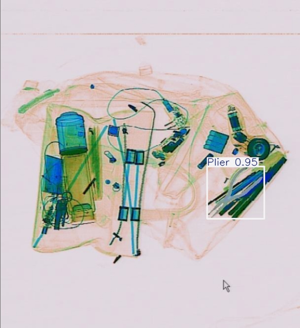 Detection preview by Segmentation_v8_large_300_train_300