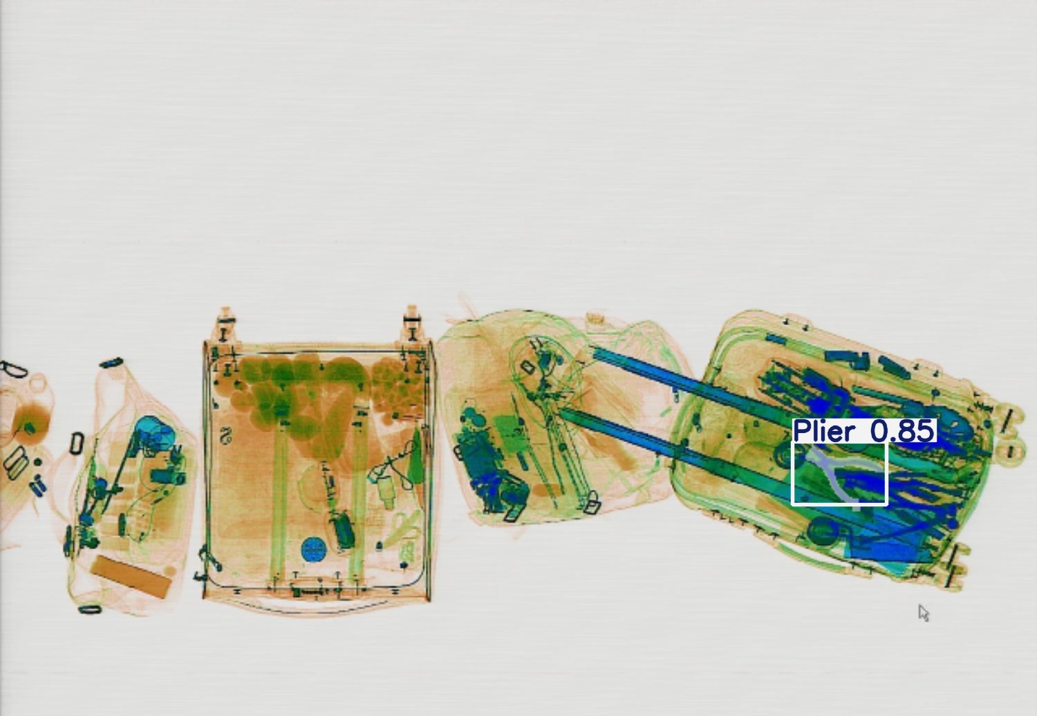 Detection preview by Segmentation_v8_large_300_train_300