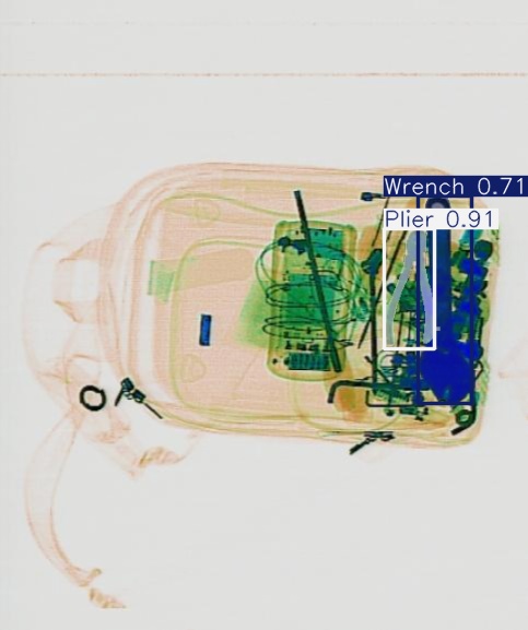 Detection preview by Segmentation_v8_large_300_train_300