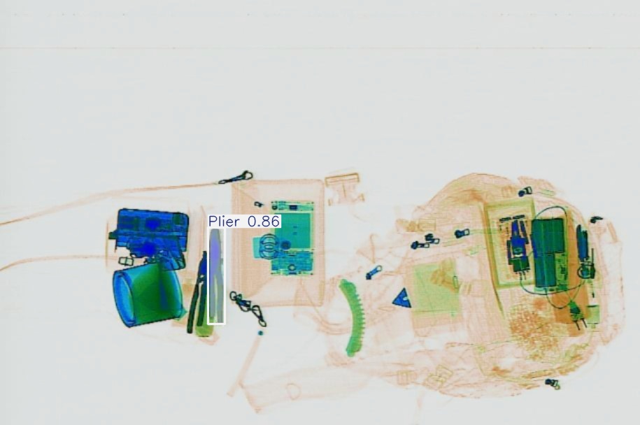 Detection preview by Segmentation_v8_large_300_train_300