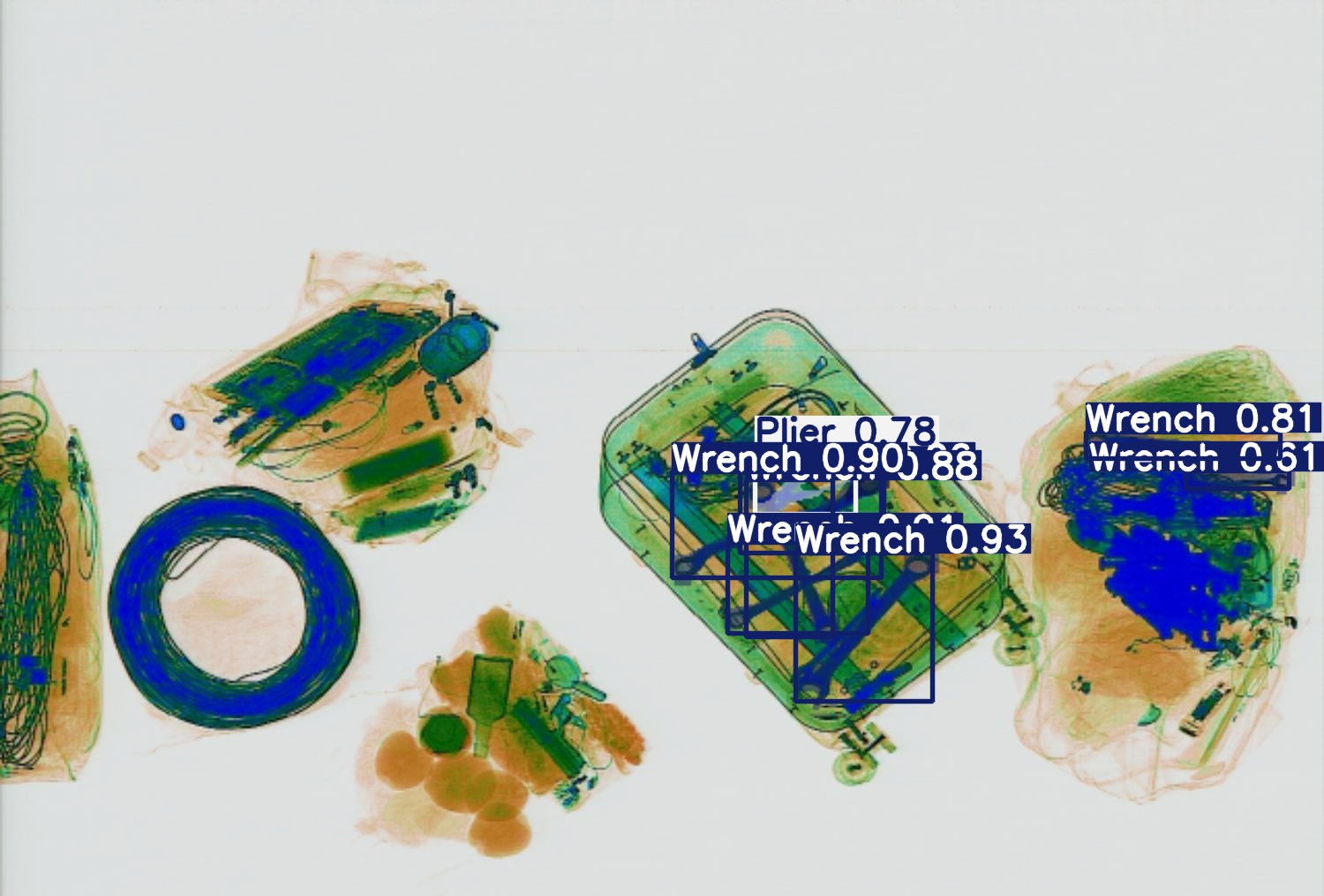 Detection preview by Segmentation_v8_large_300_train_300