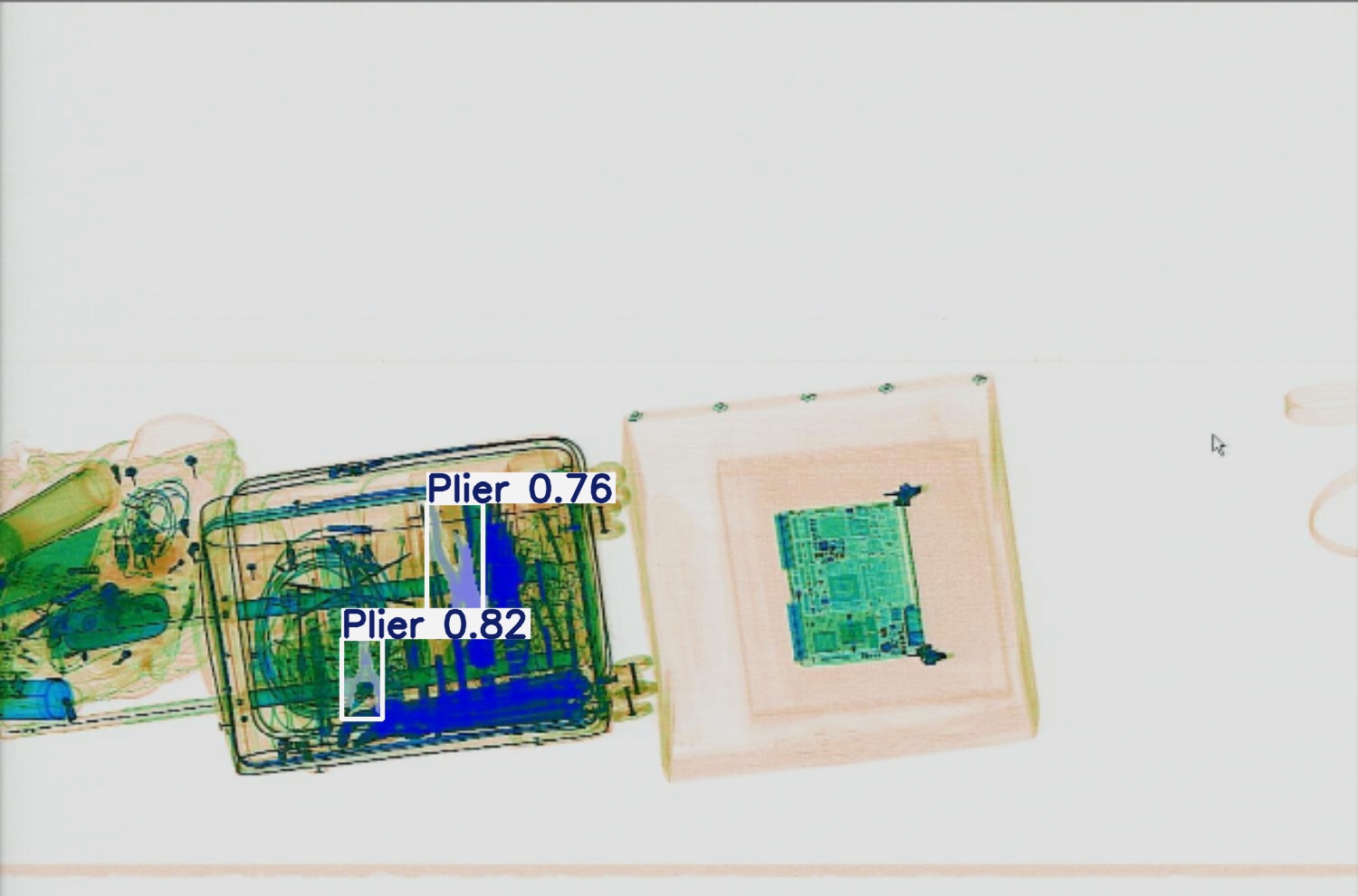 Detection preview by Segmentation_v8_large_300_train_300