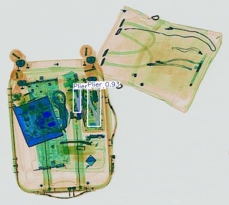 Detection preview by Segmentation_v8_large_300_train_300