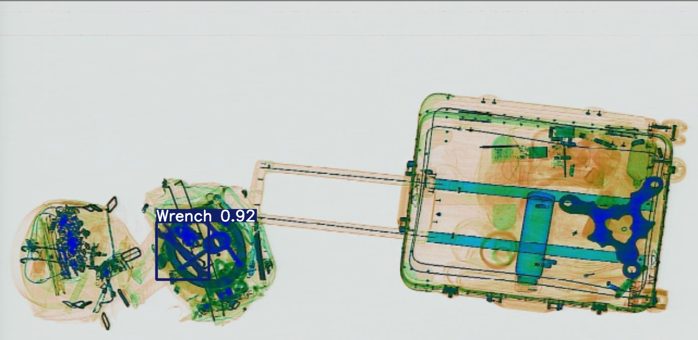 Detection preview by Segmentation_v8_large_300_train_300