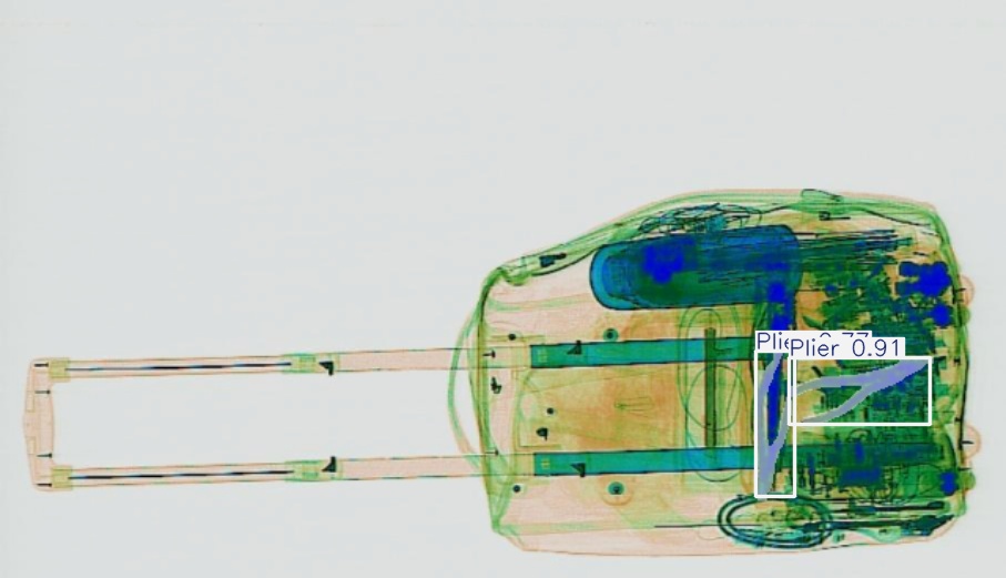 Detection preview by Segmentation_v8_large_300_train_300