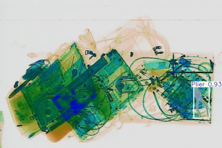 Detection preview by Segmentation_v8_large_300_train_300