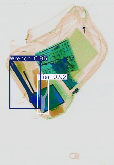 Detection preview by Segmentation_v8_large_300_train_300