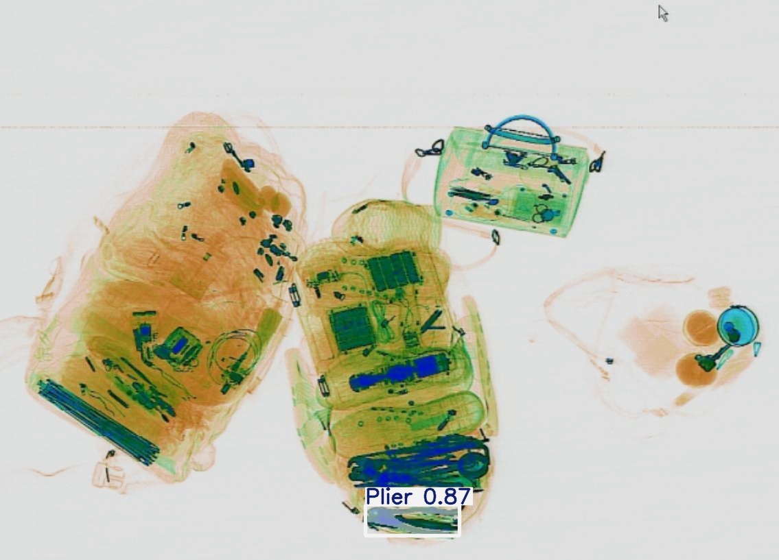 Detection preview by Segmentation_v8_large_300_train_300