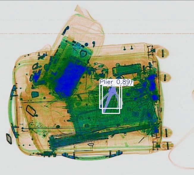 Detection preview by Segmentation_v8_large_300_train_300