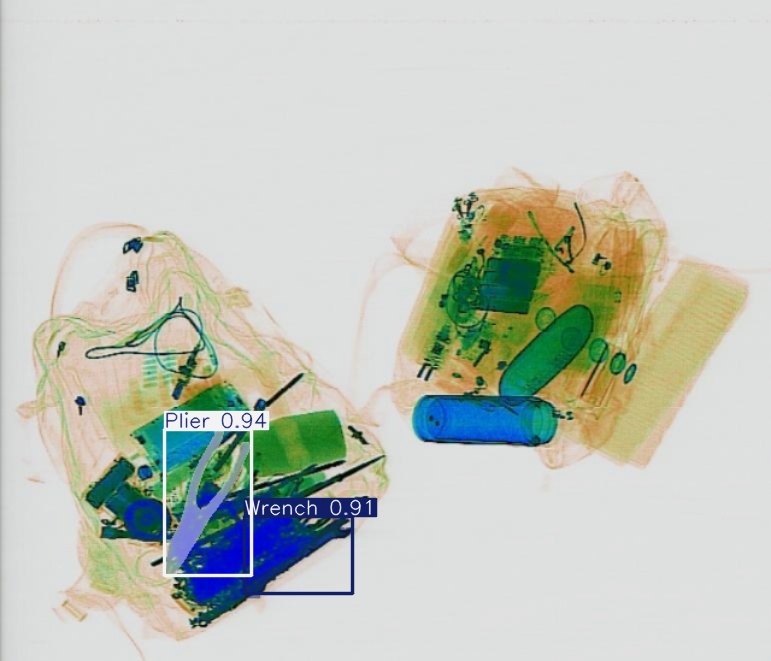 Detection preview by Segmentation_v8_large_300_train_300