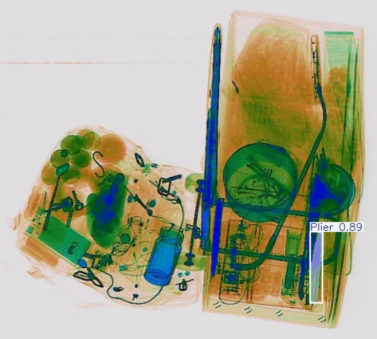 Detection preview by Segmentation_v8_large_300_train_300