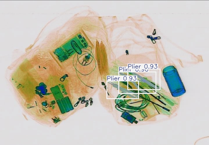Detection preview by Segmentation_v8_large_300_train_300