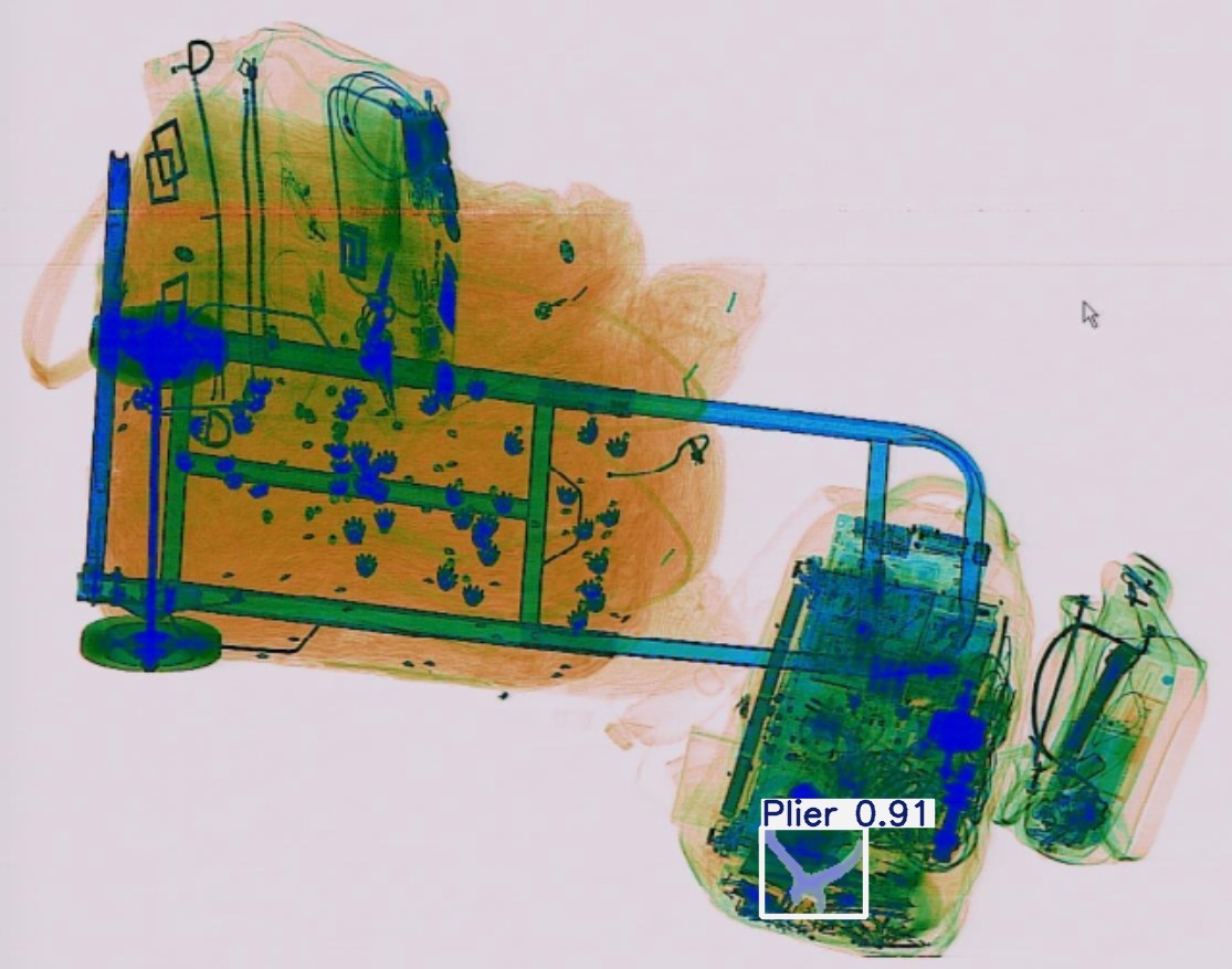 Detection preview by Segmentation_v8_large_300_train_300