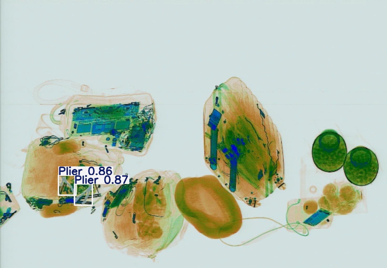 Detection preview by Segmentation_v8_large_300_train_300