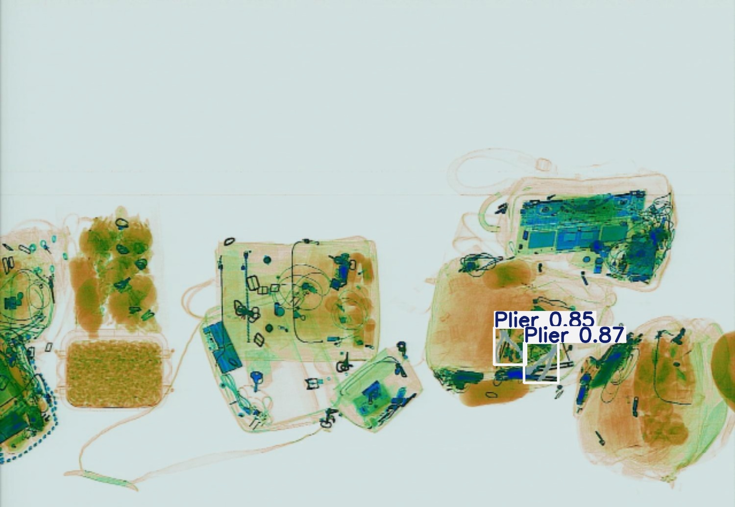 Detection preview by Segmentation_v8_large_300_train_300