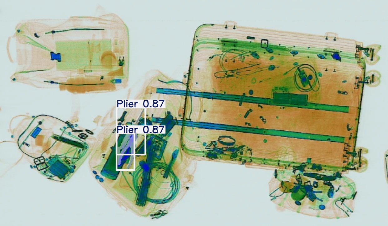 Detection preview by Segmentation_v8_large_300_train_300
