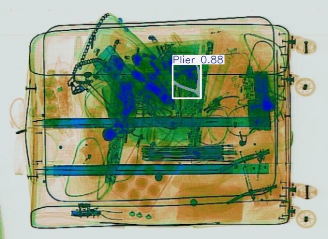 Detection preview by Segmentation_v8_large_300_train_300