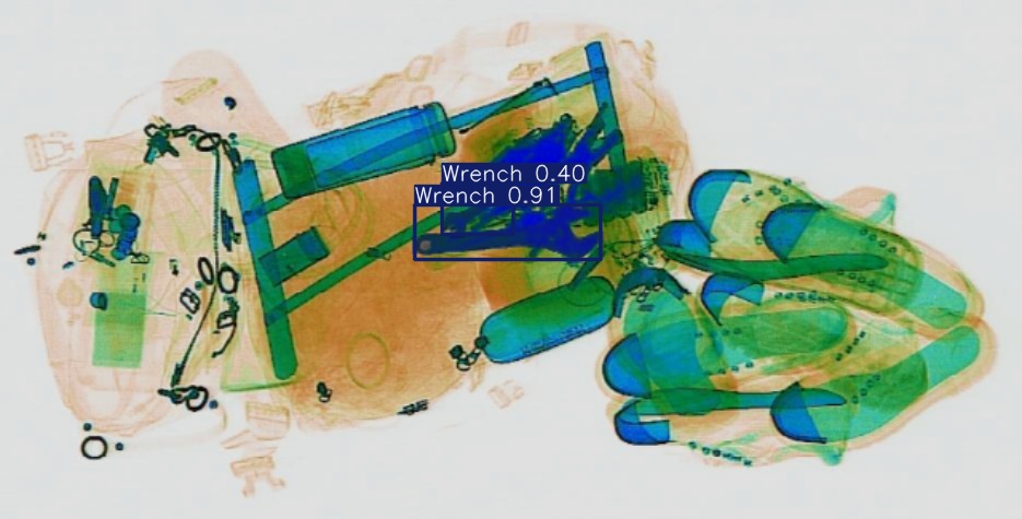 Detection preview by Segmentation_v8_large_300_train_300