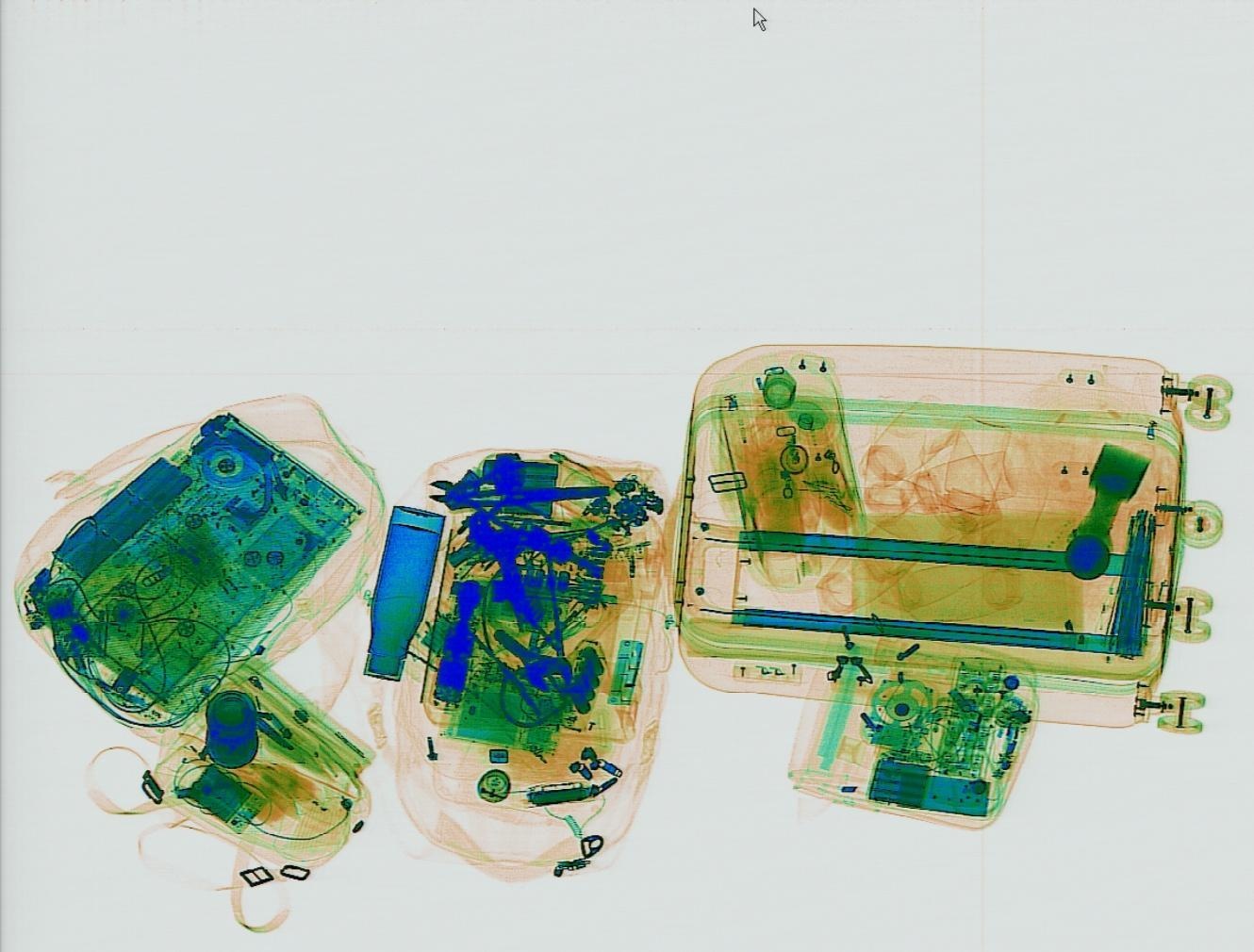 Detection preview by Segmentation_v8_large_300_train_300