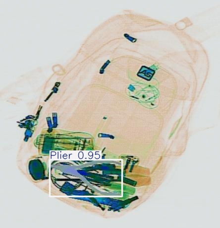 Detection preview by Segmentation_v8_large_300_train_300