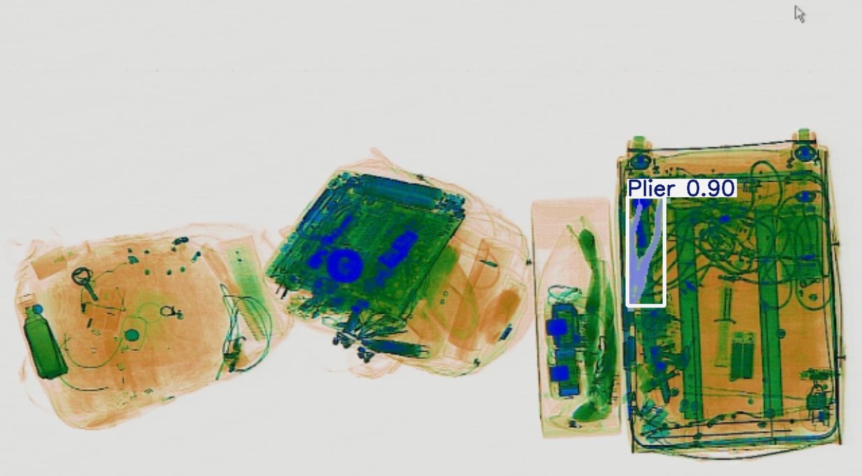 Detection preview by Segmentation_v8_large_300_train_300