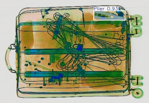 Detection preview by Segmentation_v8_large_300_train_300