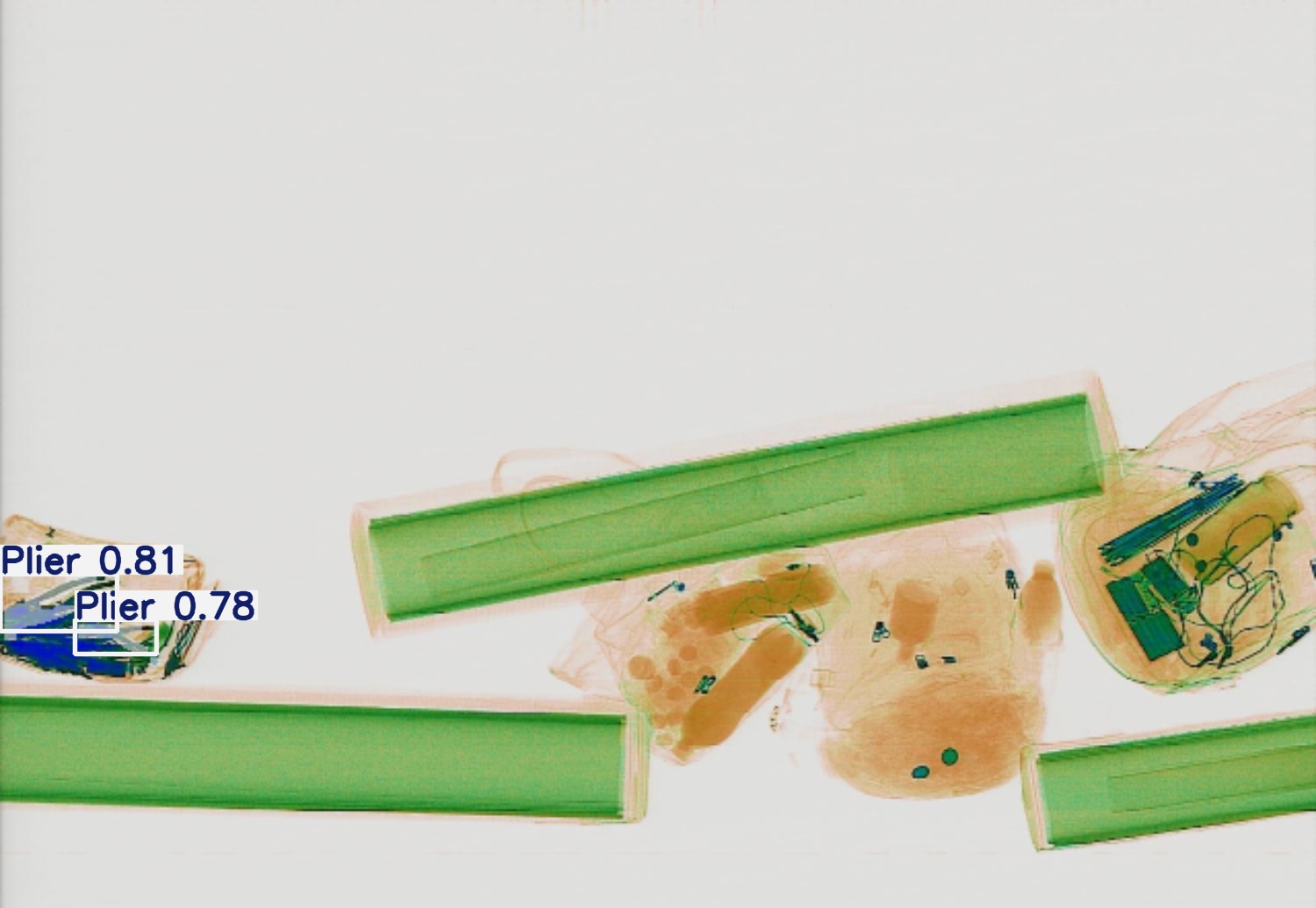 Detection preview by Segmentation_v8_large_300_train_300