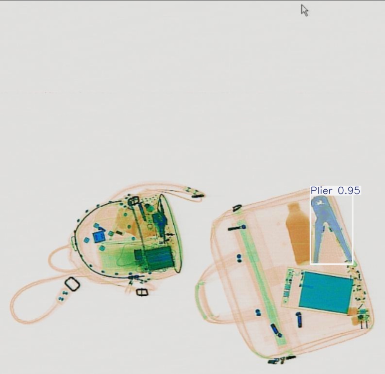 Detection preview by Segmentation_v8_large_300_train_300