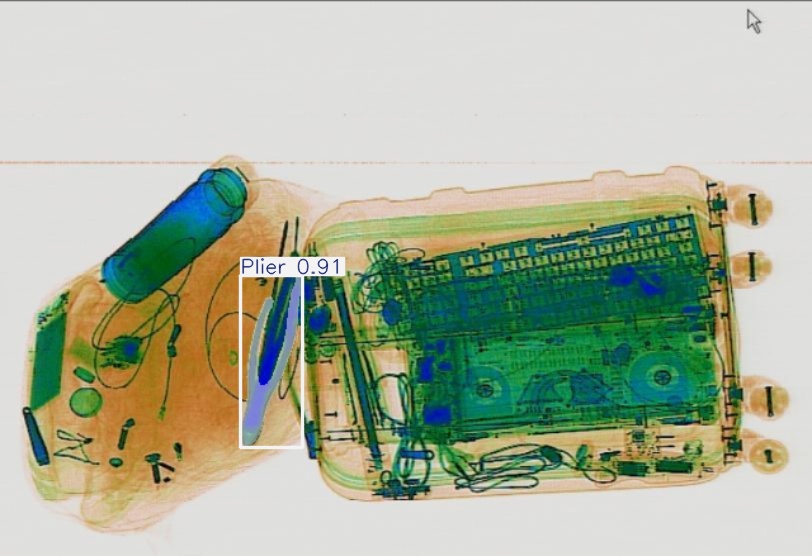 Detection preview by Segmentation_v8_large_300_train_300