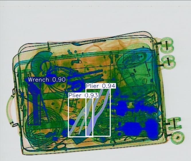 Detection preview by Segmentation_v8_large_300_train_300
