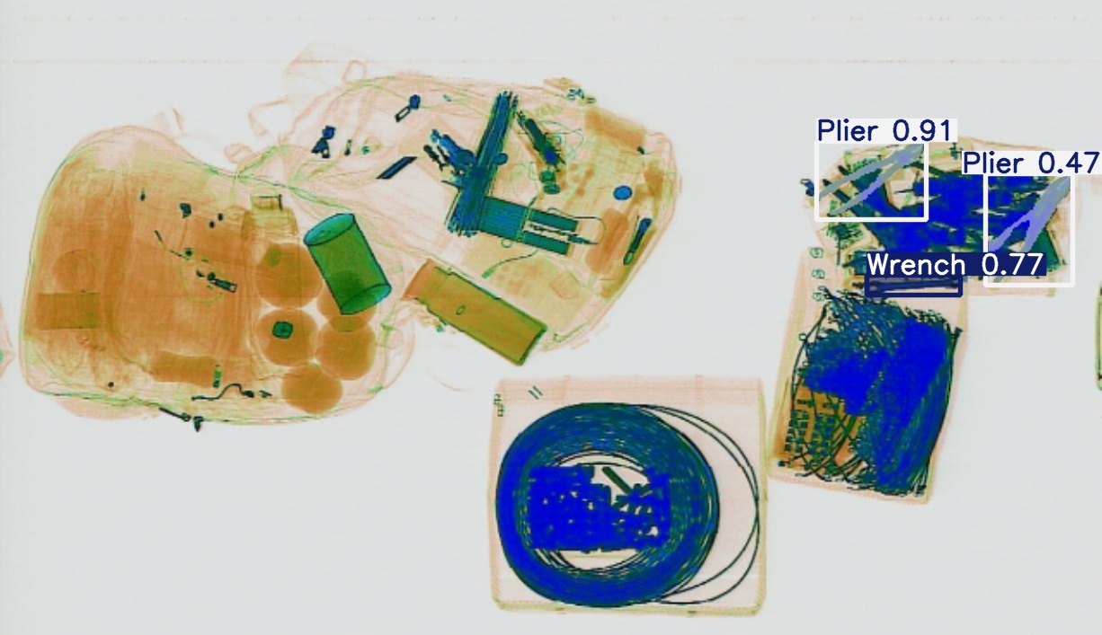 Detection preview by Segmentation_v8_large_300_train_300