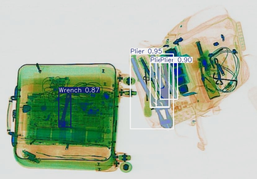 Detection preview by Segmentation_v8_large_300_train_300