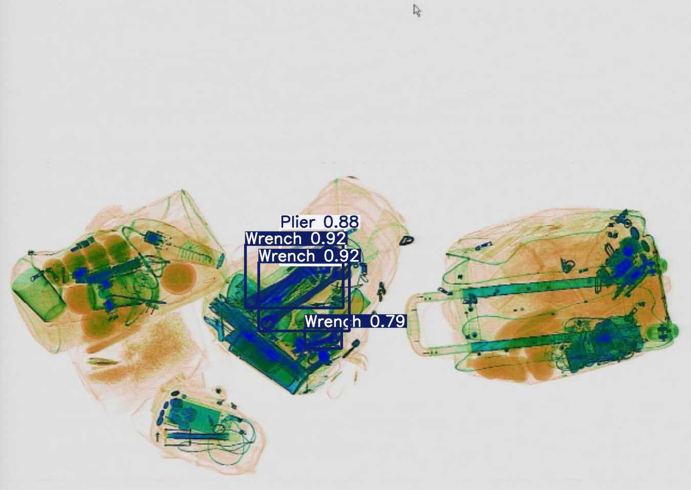 Detection preview by Segmentation_v8_large_300_train_300