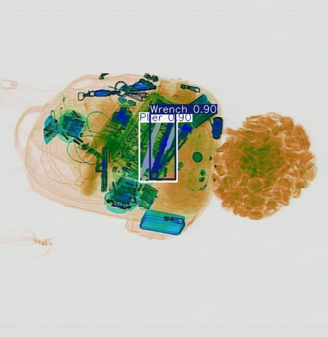 Detection preview by Segmentation_v8_large_300_train_300