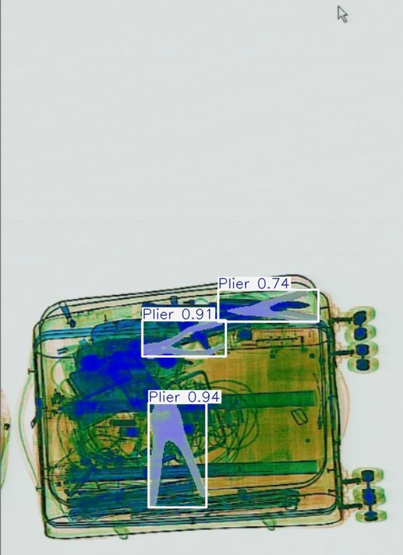 Detection preview by Segmentation_v8_large_300_train_300