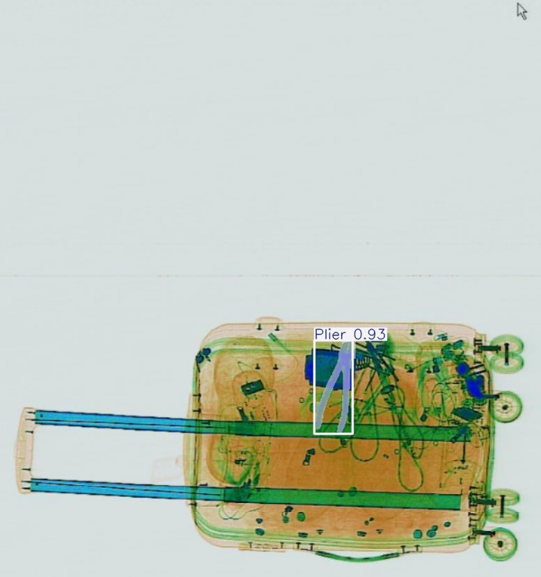 Detection preview by Segmentation_v8_large_300_train_300