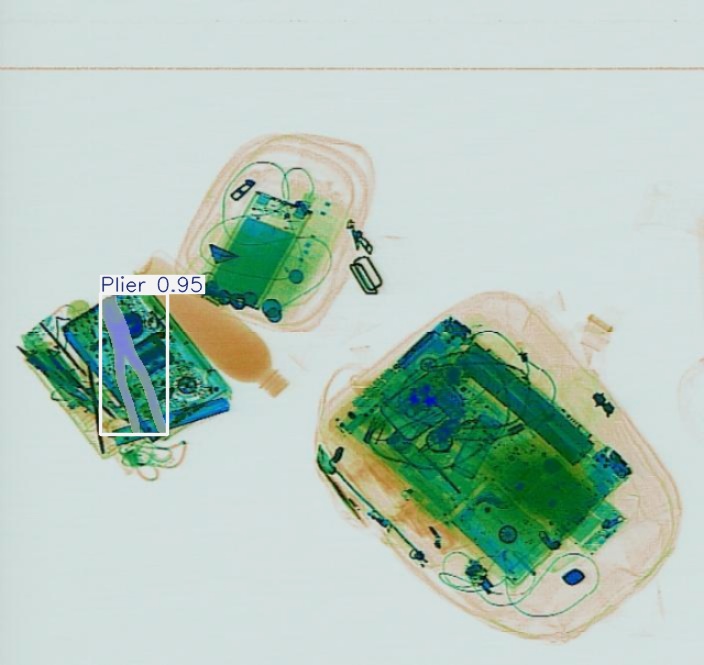 Detection preview by Segmentation_v8_large_300_train_300